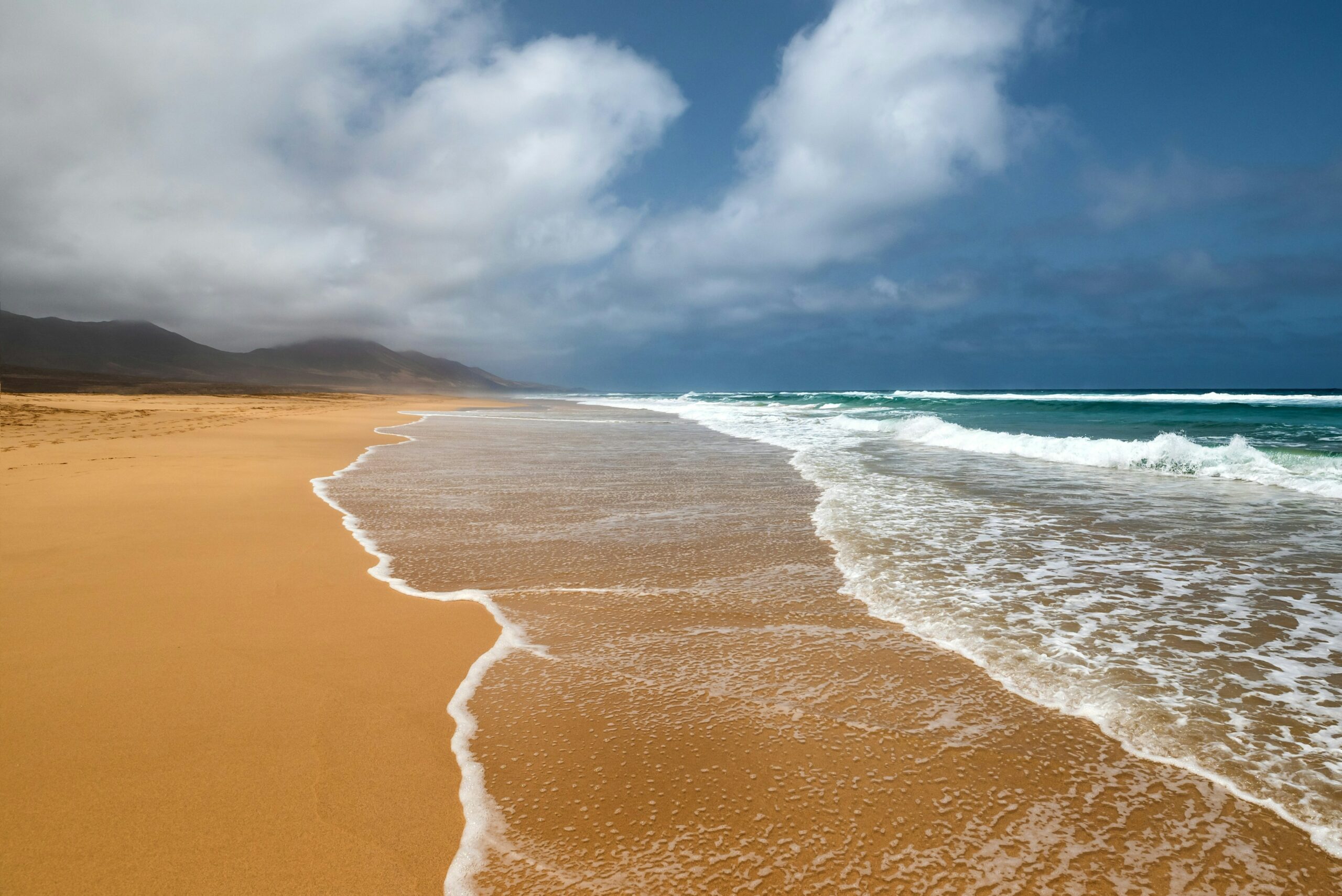 plage-de-sable-dore