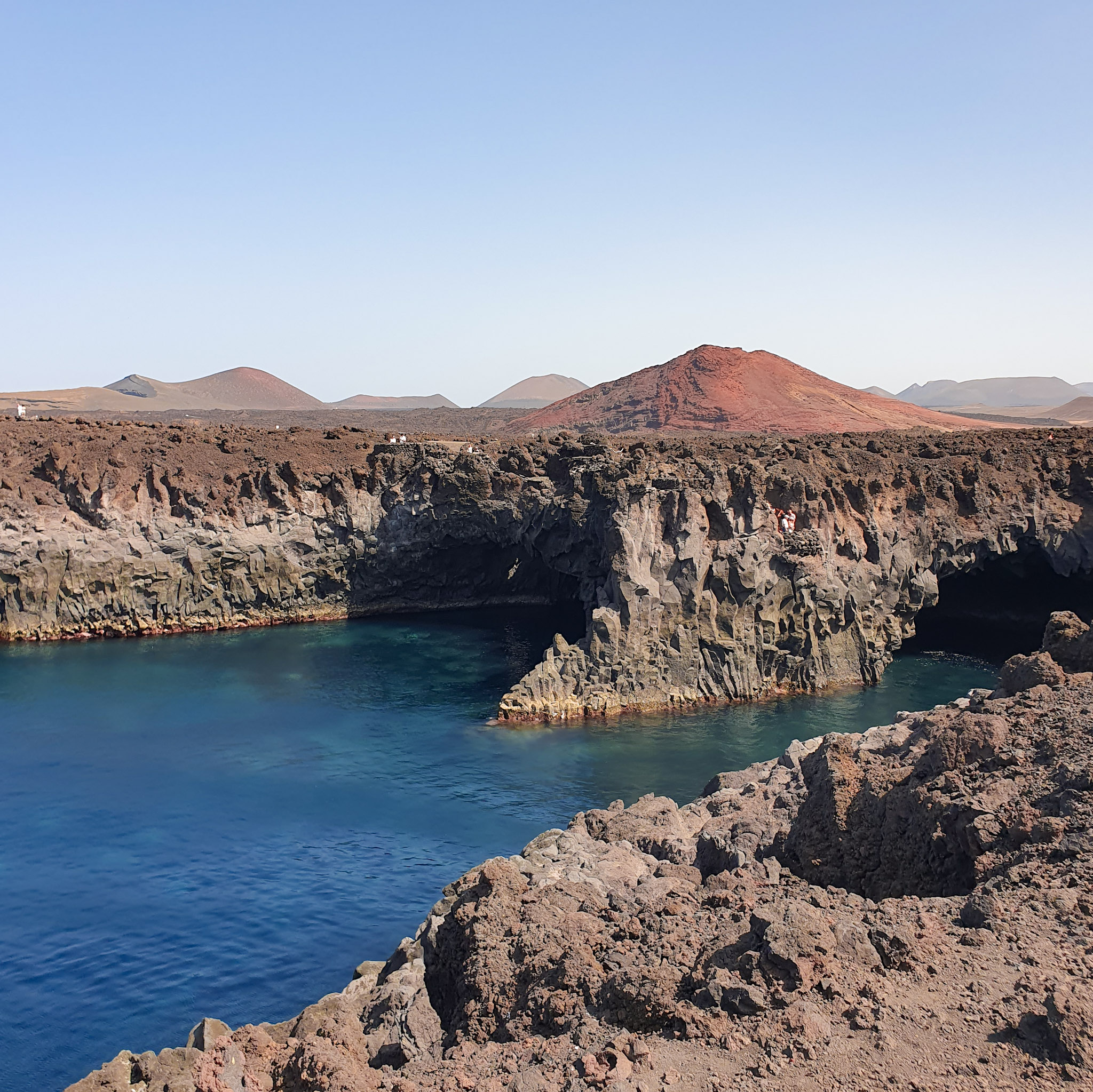 road-trip-itineraire-7-jours-lanzarote-iles-canaries-los-hervideros