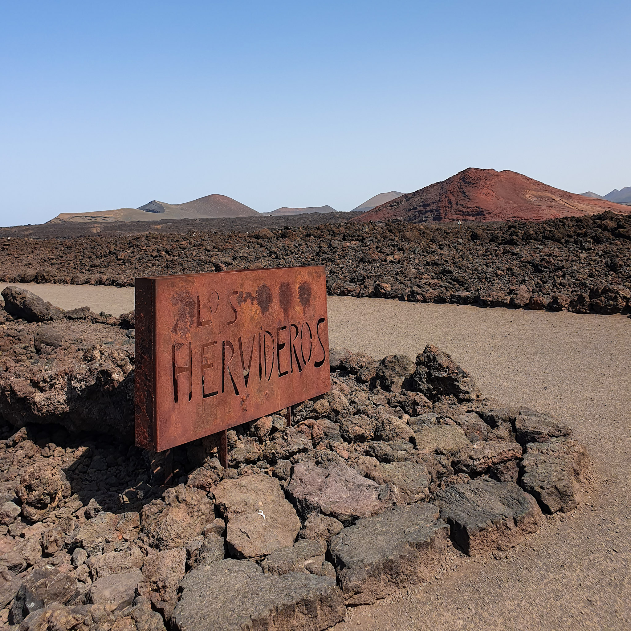 road-trip-itineraire-7-jours-lanzarote-iles-canaries-los-hervideros